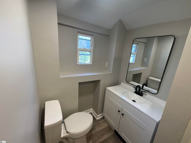 505 E Robinson Street, Gaffney, SC 29340