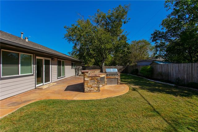 2604 Spicewood Court, College Station, TX 77845