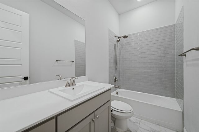 1625 Estivella Drive, Little Elm, TX 75068