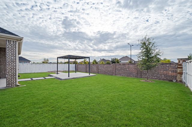 1625 Estivella Drive, Little Elm, TX 75068