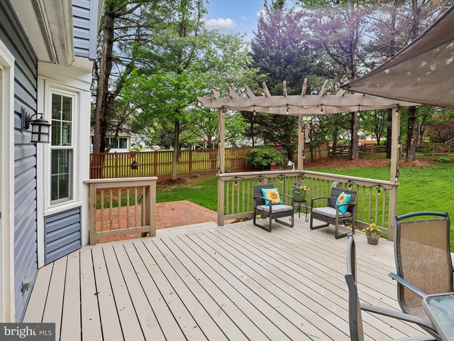2730 SASSCERS HILL CT, Oak Hill, VA 20171