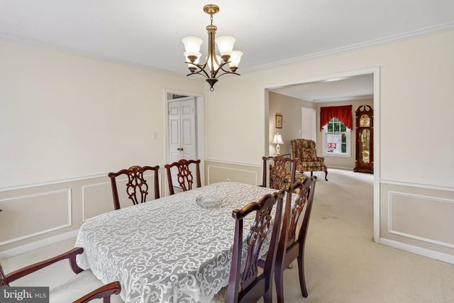 2730 SASSCERS HILL CT, Oak Hill, VA 20171