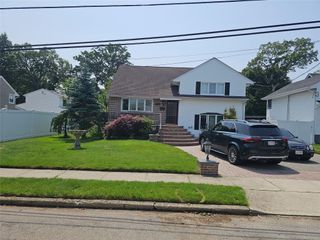 1078 Barbara Court, North Bellmore, NY 11710