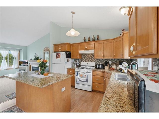 1348 Mallard Lane, New Richmond, WI 54017