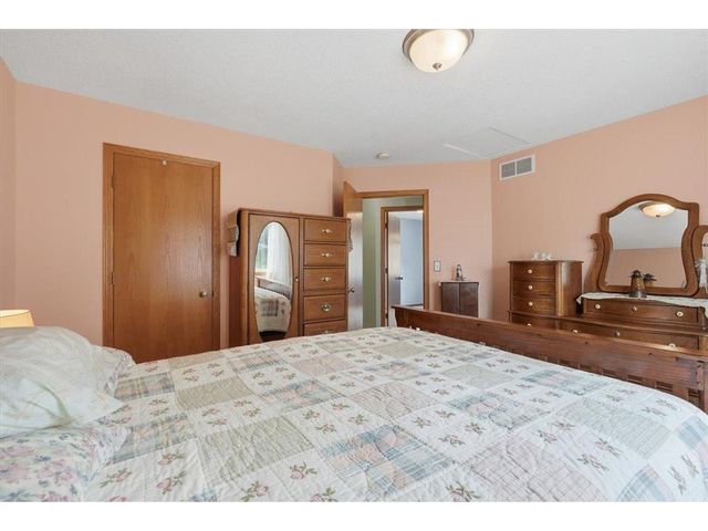 1348 Mallard Lane, New Richmond, WI 54017
