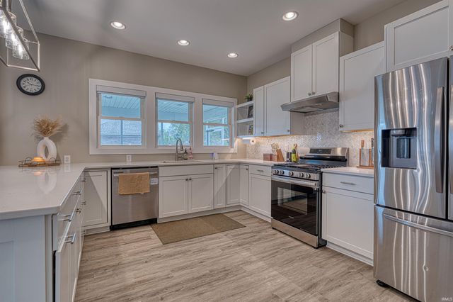 6122 Gardner Road, Chandler, IN 47610