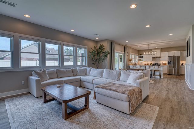 6122 Gardner Road, Chandler, IN 47610