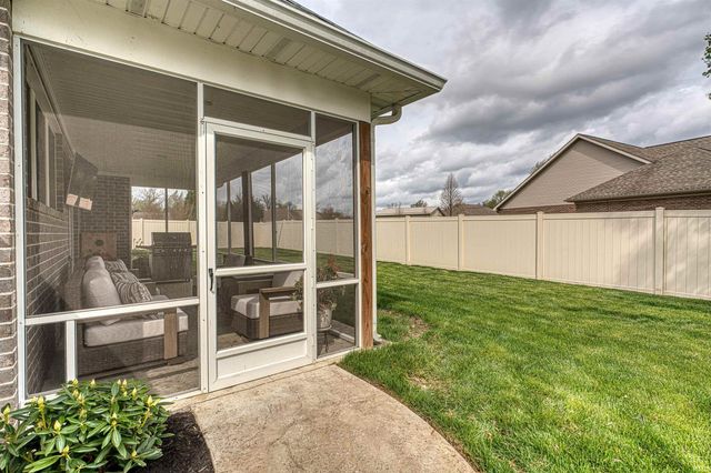 6122 Gardner Road, Chandler, IN 47610