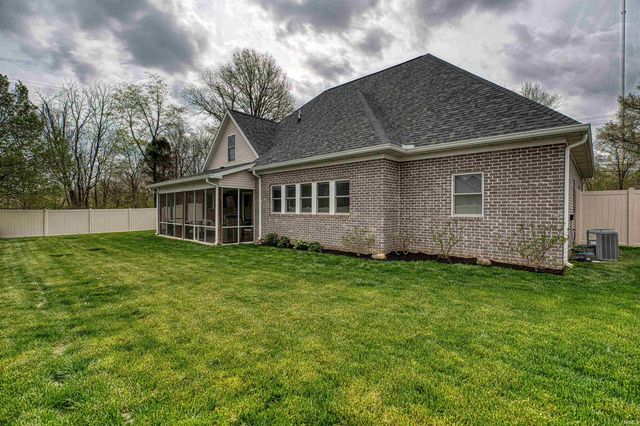 6122 Gardner Road, Chandler, IN 47610