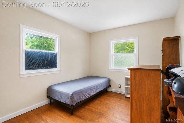 413 Alvena Avenue, Pennfield Charter Township, MI 49017