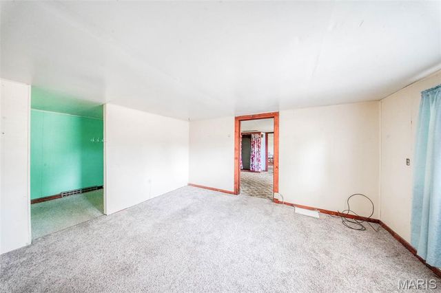 603 W Springfield Street, St James, MO 65559