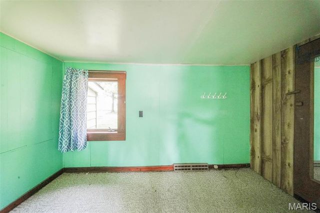 603 W Springfield Street, St James, MO 65559