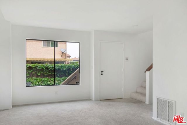 849 E Victoria Street 811, Carson, CA 90746