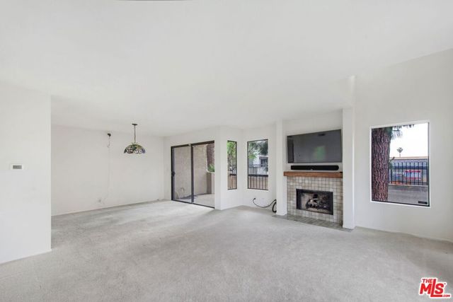 849 E Victoria Street 811, Carson, CA 90746