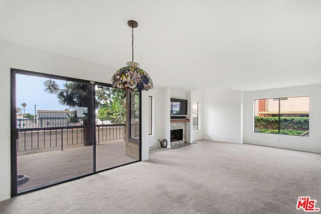 849 E Victoria Street 811, Carson, CA 90746