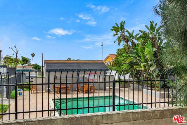 849 E Victoria Street 811, Carson, CA 90746