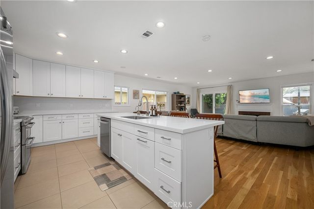 3244 Gondar, Long Beach, CA 90808