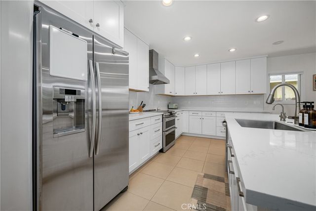 3244 Gondar, Long Beach, CA 90808