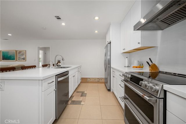 3244 Gondar, Long Beach, CA 90808