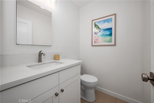 3244 Gondar, Long Beach, CA 90808