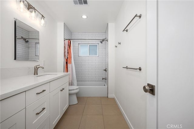 3244 Gondar, Long Beach, CA 90808