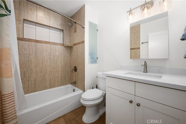 3244 Gondar, Long Beach, CA 90808