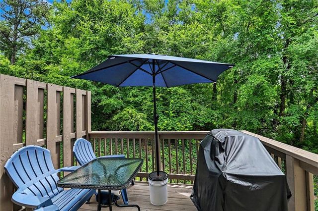6907 Slate Stone Way SE, Mableton, GA 30126