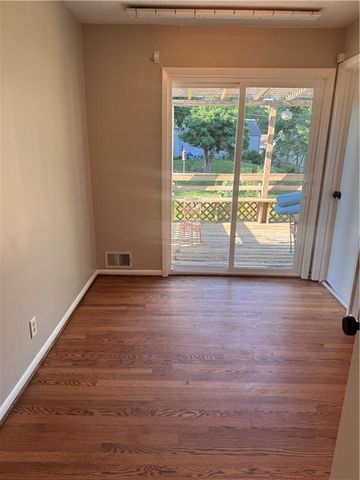 13 W 89 Terrace, Kansas City, MO 64114