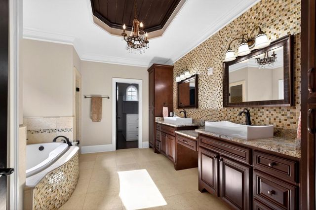 1820 Turnberry Ave, Suwanee, GA 30024