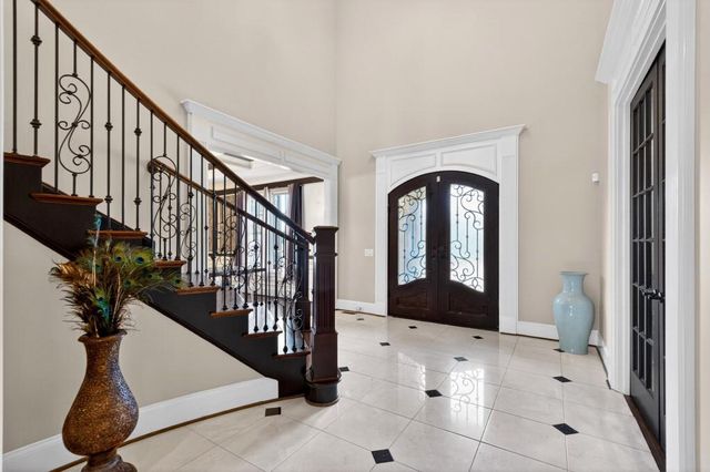 1820 Turnberry Ave, Suwanee, GA 30024