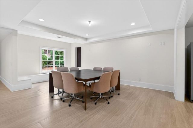 1820 Turnberry Ave, Suwanee, GA 30024