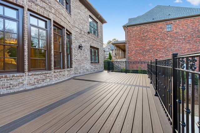 1820 Turnberry Ave, Suwanee, GA 30024