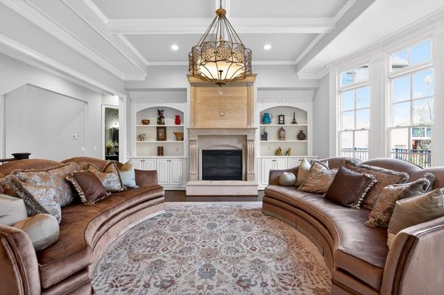 1820 Turnberry Ave, Suwanee, GA 30024