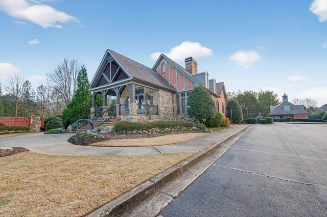 1820 Turnberry Ave, Suwanee, GA 30024