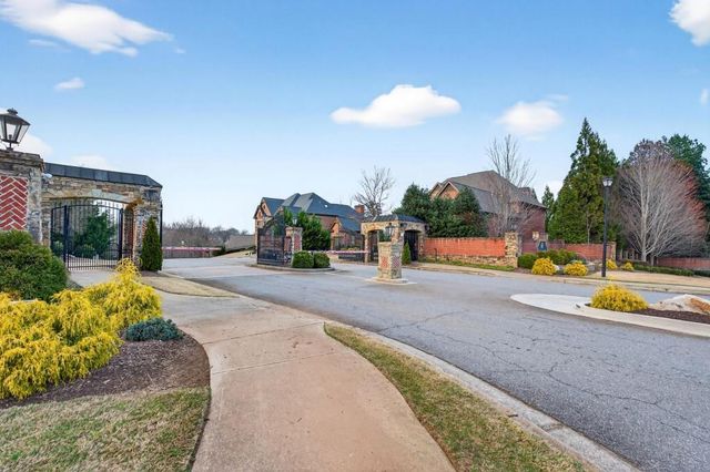1820 Turnberry Ave, Suwanee, GA 30024