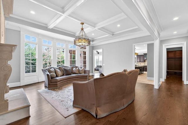 1820 Turnberry Ave, Suwanee, GA 30024