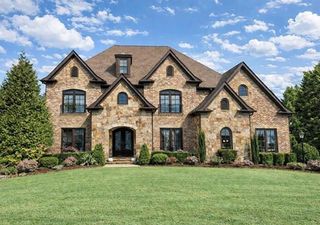 1820 Turnberry Ave, Suwanee, GA 30024