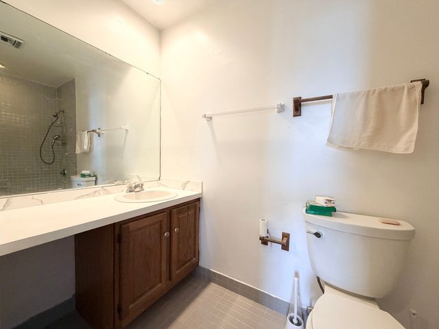 10 Weston Ave 303, Quincy, MA 02170