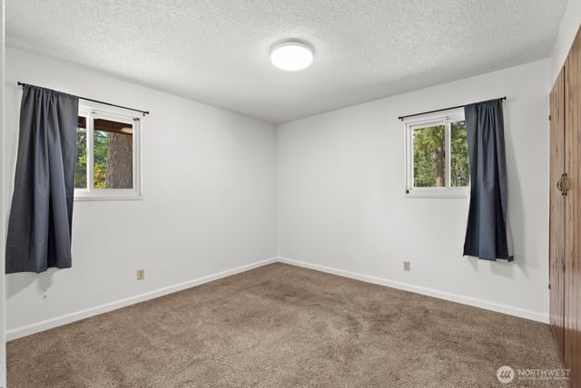 9701 Hipkins Road SW, Lakewood, WA 98498