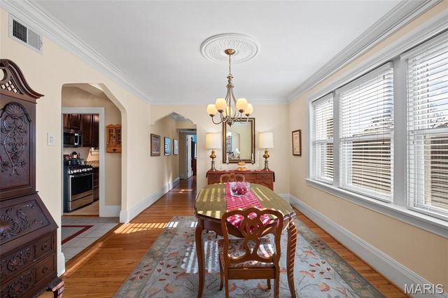 630 Westwood Drive 2S, Clayton, MO 63105