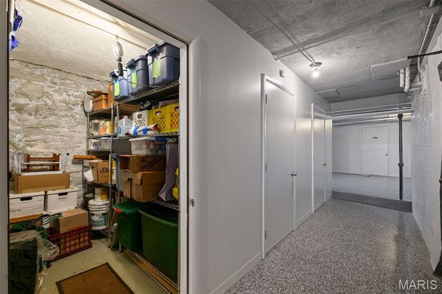 630 Westwood Drive 2S, Clayton, MO 63105
