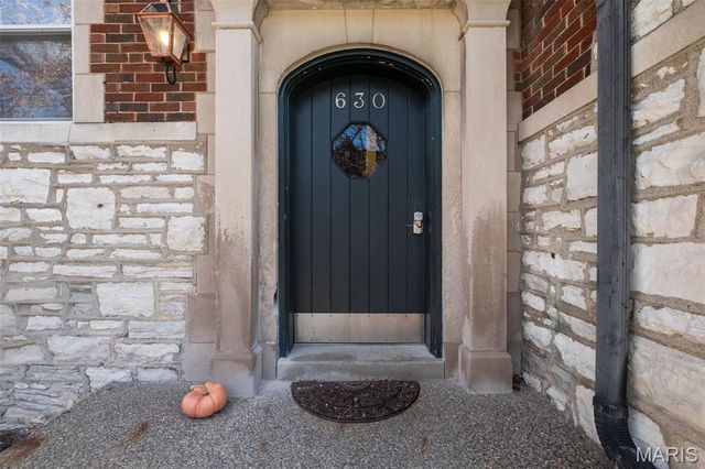 630 Westwood Drive 2S, Clayton, MO 63105