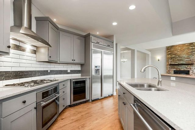 24115 W 68th Street, Shawnee, KS 66226