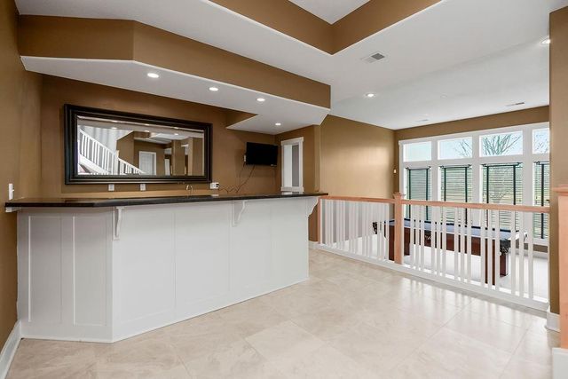 24115 W 68th Street, Shawnee, KS 66226