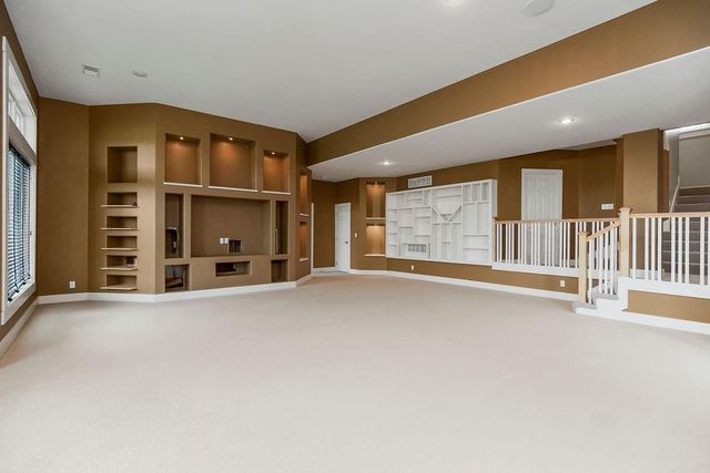 24115 W 68th Street, Shawnee, KS 66226