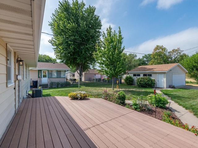 948 Main Street S, Shakopee, MN 55379