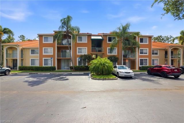 1260 Wildwood Lakes BLVD 204, Naples, FL 34104