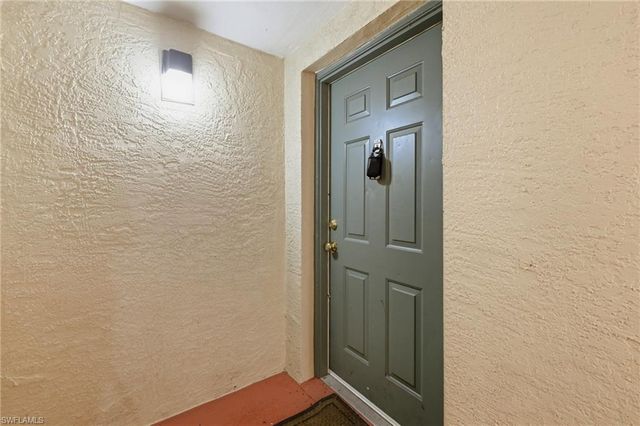 1260 Wildwood Lakes BLVD 204, Naples, FL 34104