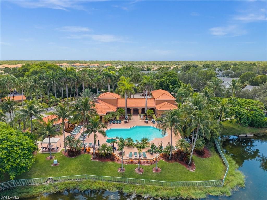 1260 Wildwood Lakes BLVD 204, Naples, FL 34104