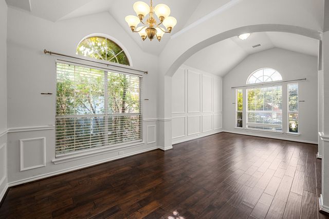 3652 Blue Spruce Drive, Fort Worth, TX 76040